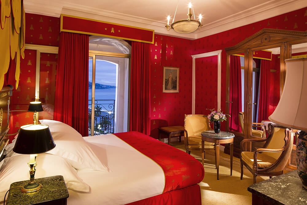Red Velvet suite at Le Negresco Luxury Hotel 