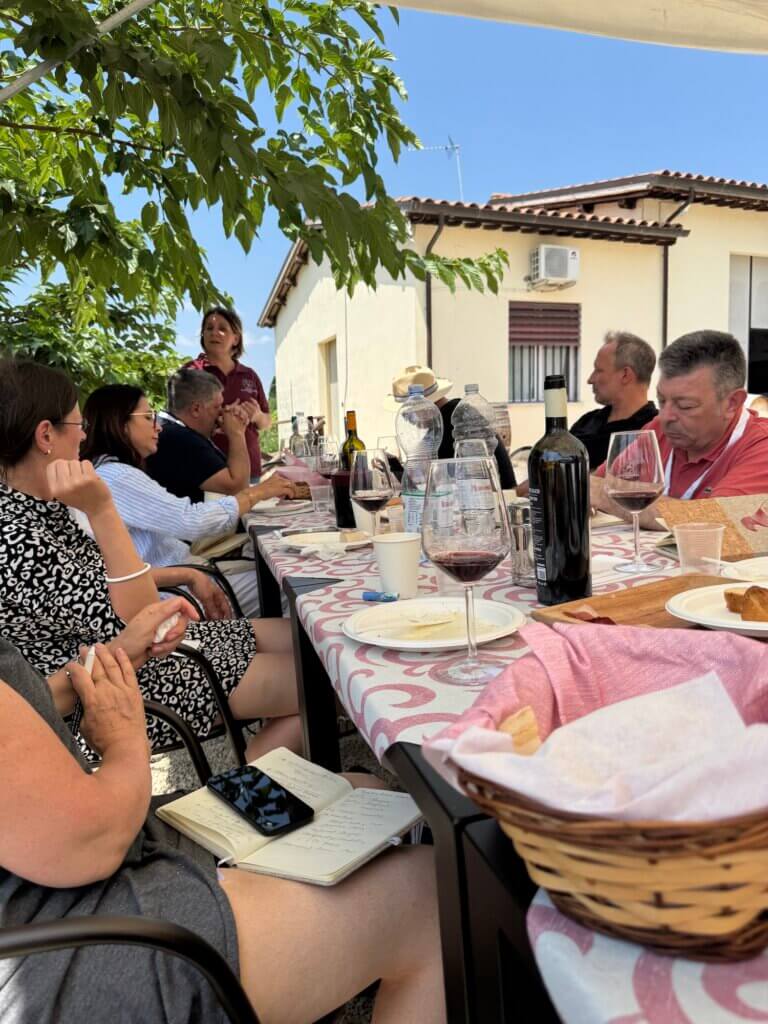 An outdoor wine tasting at LaVeneranda